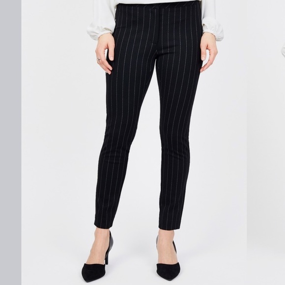 Sabié Mid Rise Pinstripe Trouser Legging - Picture 3 of 3